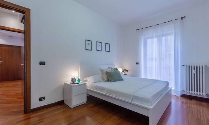Ferrara Historic Centre Apartment | Perspective Corso Giovecca apartment