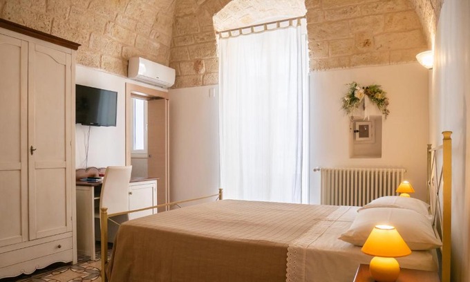 Mola di Bari Bed & Breakfast | PESCIOLINO B&B