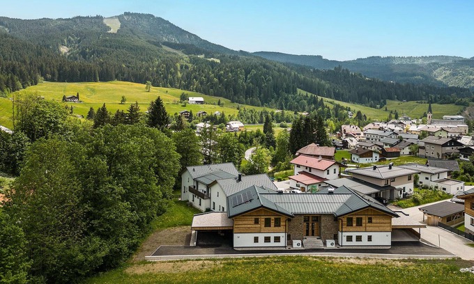 Russbach am Pass Gschuett Apartment | Pet friendly apartment