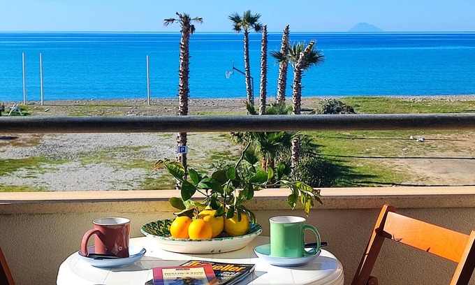 Sant'Agata di Militello Apartment | Pet friendly apartment