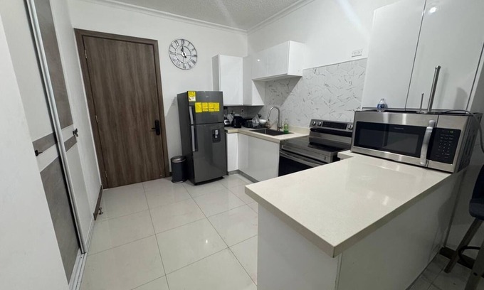 Port Antonio House | Pet friendly 1 bedroom fosters home in Port antonio with WiFi