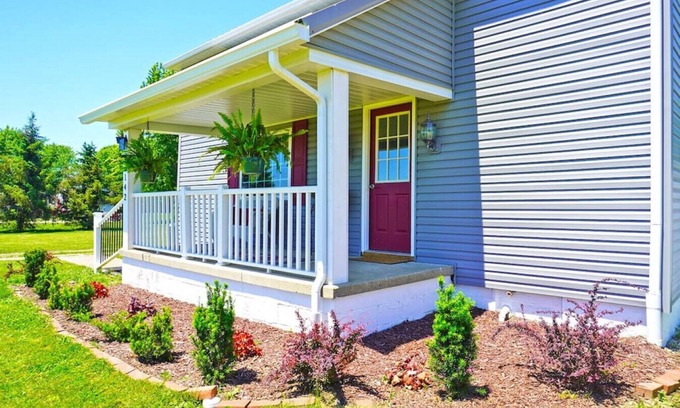 Keene House | Pet Friendly and Close to Local Favorites