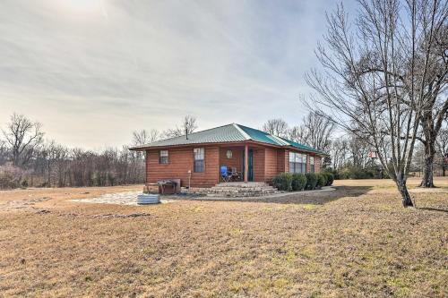 Lequire House | Pet-Friendly Cabin Rental Retreat!
