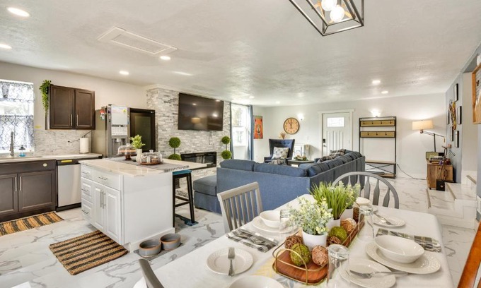 Clearfield House | Pet-Friendly Clearfield Home Near Hill AFB!