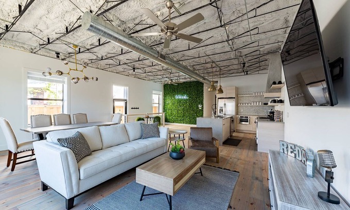 Mid-City House | Pet-Friendly Converted Warehouse w/Outdoor Oasis
