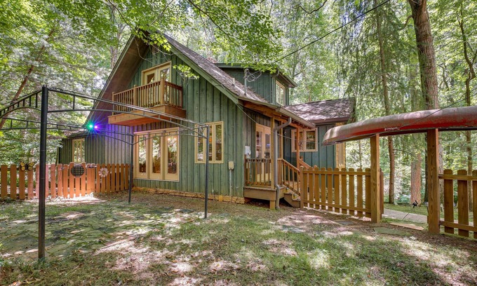 Conyers Cabin | Pet-Friendly Conyers Cabin - 23 Miles to Atlanta!