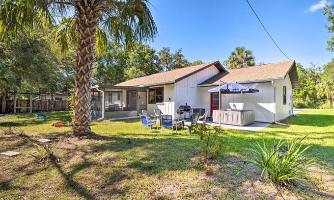 Crystal River House | Pet-Friendly Crystal River Home with Hot Tub!