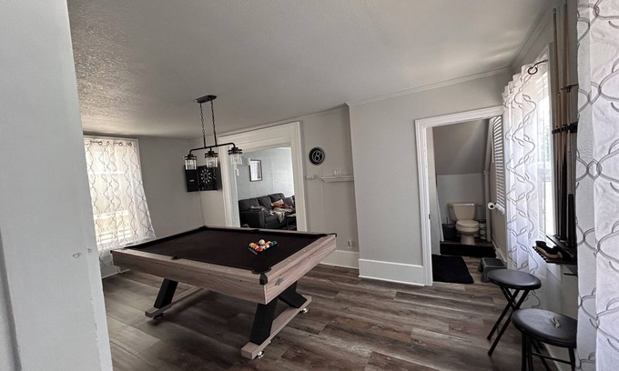 Sheboygan House | Pet friendly, freshly renovated, 5 minute walk to beach in the heart of the city