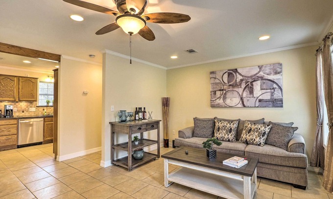 Georgetown House | Pet-Friendly Georgetown Home < 1 Mi to Dtwn!
