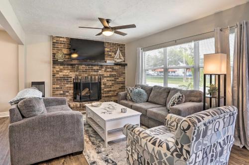 Gulfport House | Pet-Friendly Gulfport Home Less Than 2 Mi to Beach