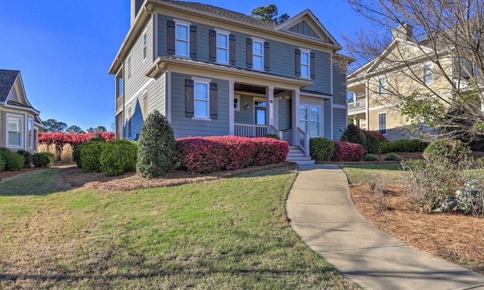 Reynolds Landing House | Pet-Friendly Lake Oconee Home in Gated Community!