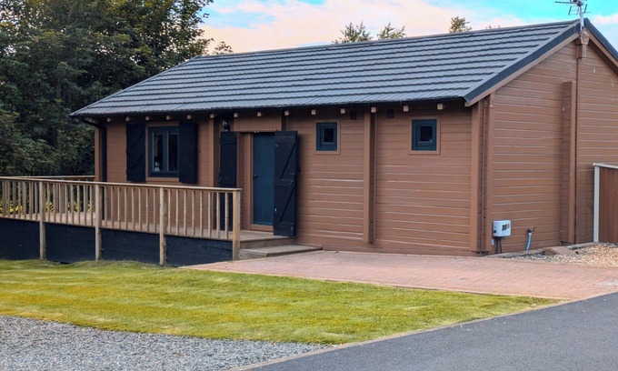 Newcastleton Cabin | Pet Friendly - Lodge at Riverview Holiday Park