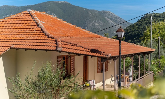 Lefkas Apartment | Pet-Friendly Studio "Krinos 4" with Mountain View, Garden & Wi-Fi