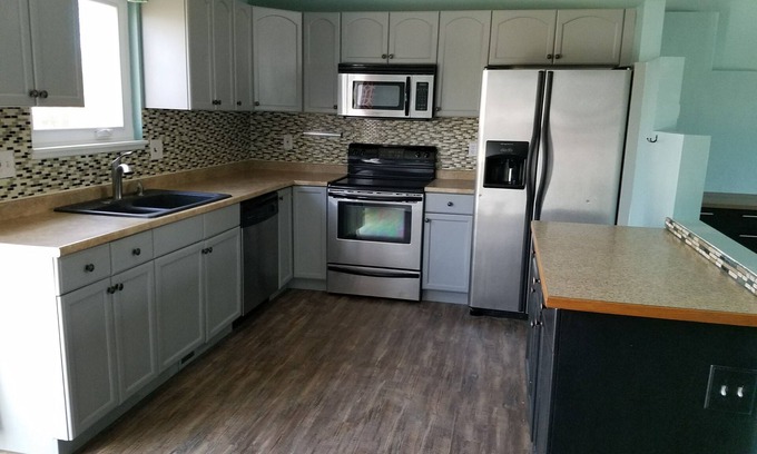 Fort Collins House | Pet friendly, updated house 8 minutes to Old Town!