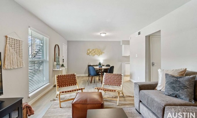 Cherrywood Apartment | Pet Friendly w/ a Pool Near Mueller | Free Parking