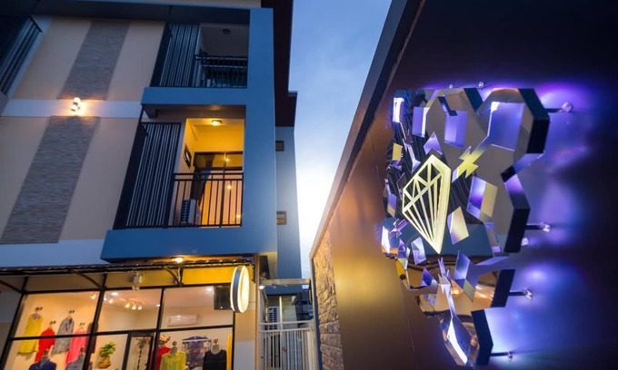 Ranong Hotel | Petch Ranong at Town