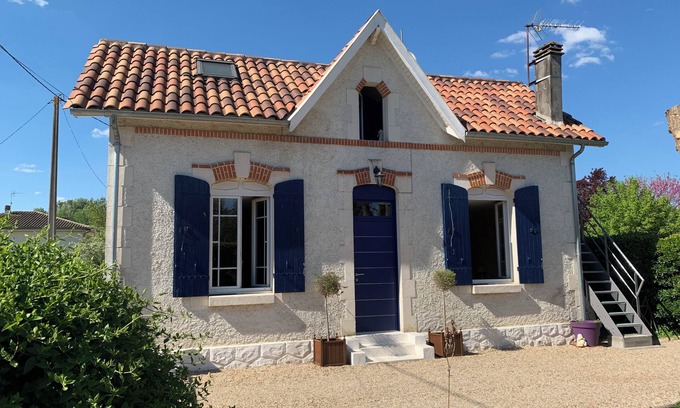 Bergerac Bed & Breakfast | Petit Cocon Verdoyant, au Calme