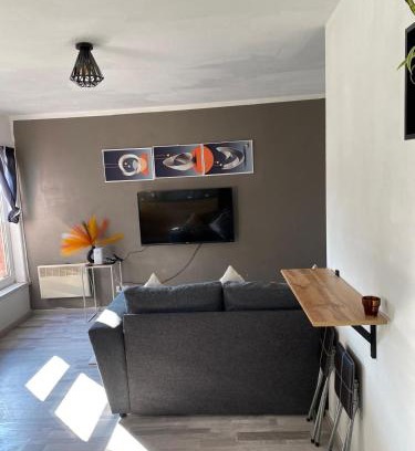Frameries Apartment | Petit nid doué