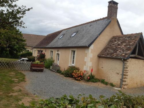 Courdemanche House | petite touche