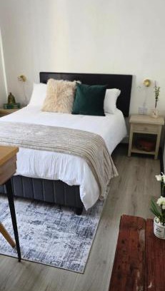 Stellenbosch House | Petite Vine