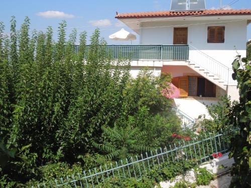 Aria Apartment | Petros House 1