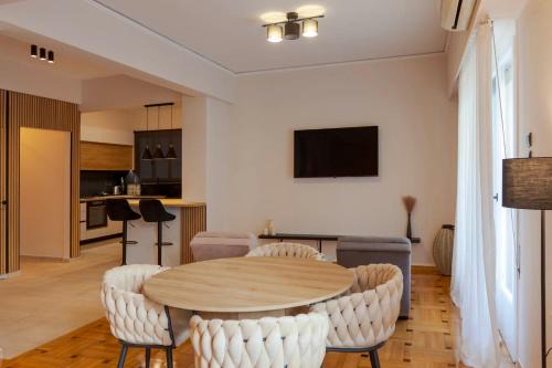 Mousio Apartment | Phaedrus Living Athens Metsovou Residence