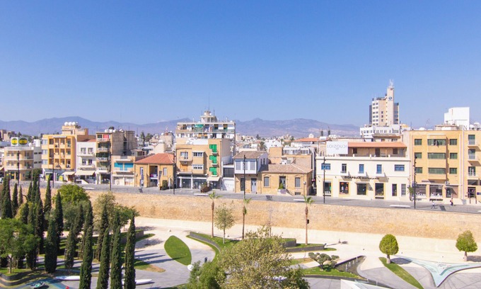 Nicosia Apartment | Phaedrus Living Plateia Suite Verde