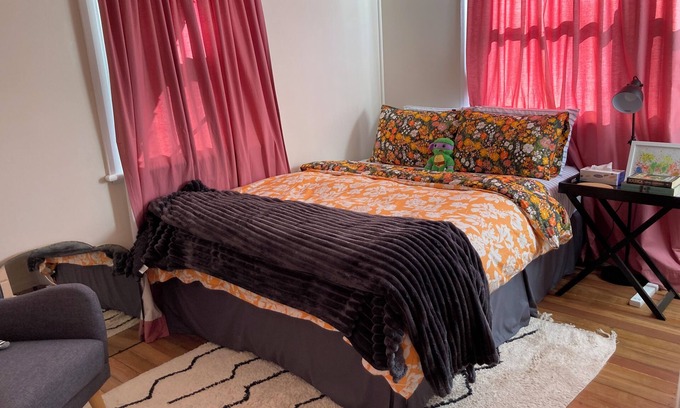 Scone House | Philomena's 60s Shack in Scone, a cozy retreat in the Horse Capital of NSW.