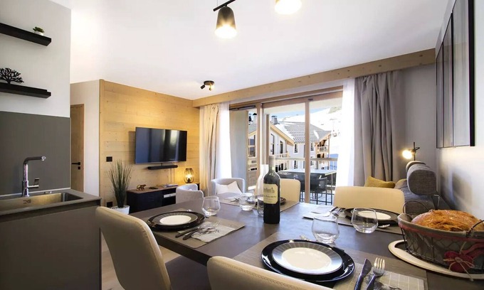 Bergers Apartment | PHOA45 Magnificent apartment at the foot of the slopes in a residence with swimming pool