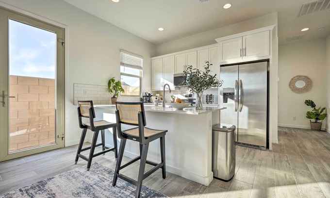 Maryvale Apartment | Phoenix Casita: 2 Mi to State Farm Stadium!