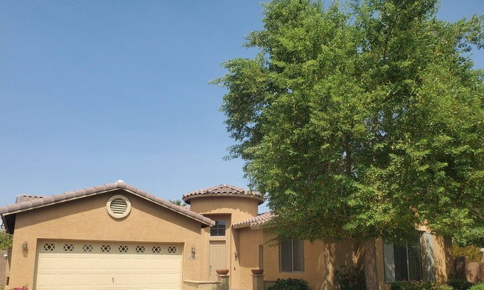 South Mountain House | Phoenix, Close to Airport and Downtown 4 Bedroom House