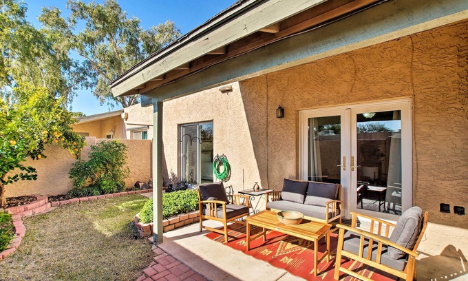 Villa Sierra Madre House | Phoenix Home: Golf, Hike, & Explore Downtown!