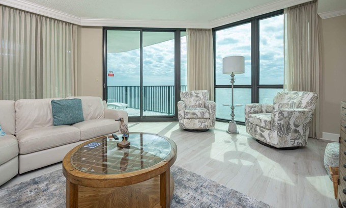 Orange Beach East Condo | Phoenix IX 1407 - Fabulous 2BR Gulf Front Unit