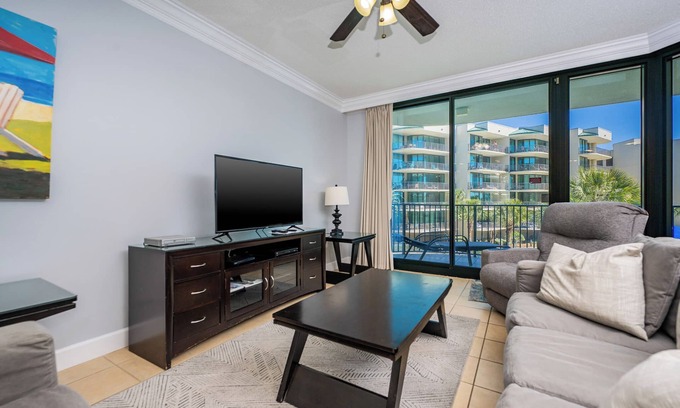 Orange Beach Condo | Phoenix On The Bay 2BR Condo 1212 ~