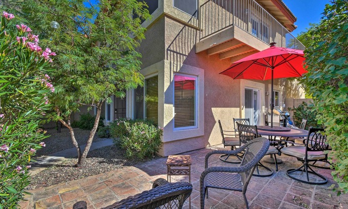 North Mountain House | Phoenix Townhome w/Pool Access, 13 Mi to Old Town