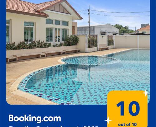 Si Sunthon Villa | Phuket 3-Bedrooms 220 m2 Private XL-Family Villa