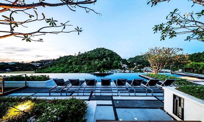 Talat Yai Apartment | Phuket Town - Infinity Pool & Gym