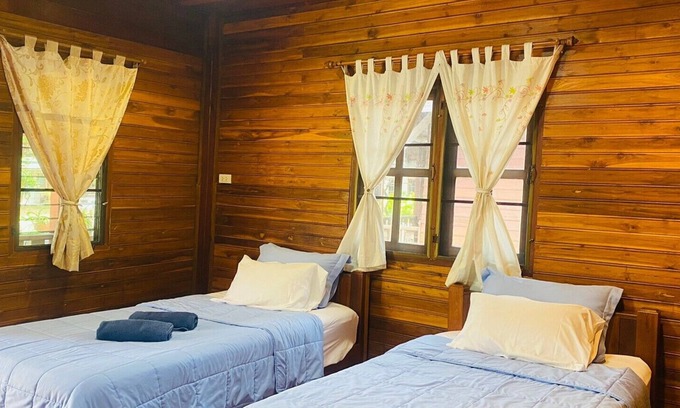 Sakon Nakhon Hotel | Phuphan Park Hotel