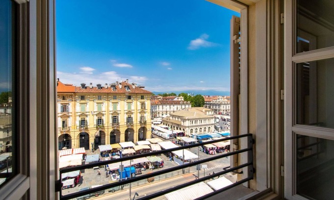 Turin Apartment | Piazza Della Repubblica Apt x4 IN Pieno Centro!