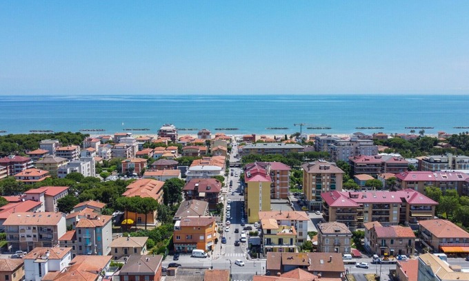 Porto San Giorgio Apartment | [Piazza Torino] A/C and WiFi near the Sea