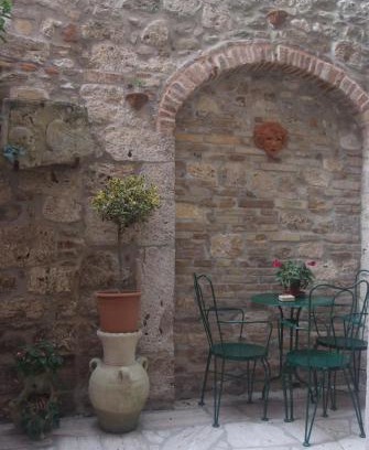Centro Storico Bed & Breakfast | Piccola corte