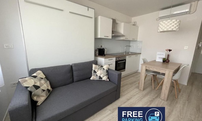 Ljubljana Apartment | Piccolo Studio Apartment