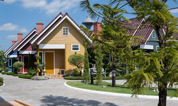 Watthana Nakhon Resort | Picha Ville Resort