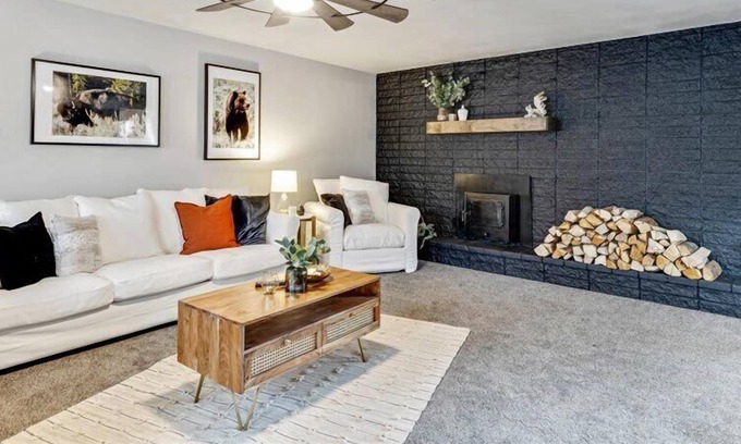 Alpine House | Pickle Ball Courts Close By|Game Room for Kids!