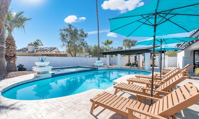 Thunderbird East House | Pickleball | Htd. Pool | Hottub | Bocce |Putt Grn.
