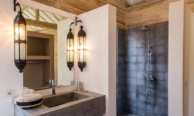 Kerobokan Villa | Picture This