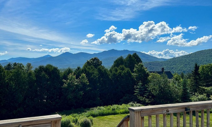 Saranac Lake House | Picturesque Mountain View’s *close to Mt Pisgah Ski center*Hot tub*