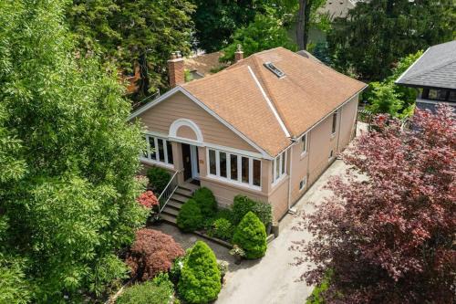 Port Credit House | Picturesque & Serene Gem in Port Credit - Steps to Lake - Backyard