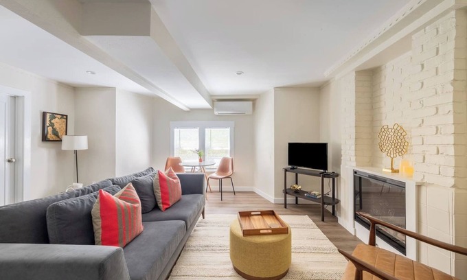 Piedmont Apartment | Piedmont Pied-à-terre