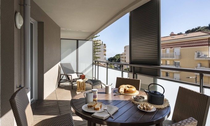 Roquebrune-Cap-Martin House | Pierre & Vacances Residence Premium Julia Augusta